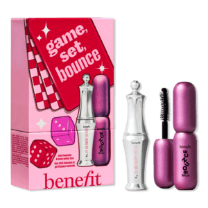 Benefit Cosmetics ‘Game, Set, Bounce’ mini brow and mascara duo featuring the 24-HR Brow Setter gel and BADgal BANG! mascara, displayed with the pink and red illustrated gift box.