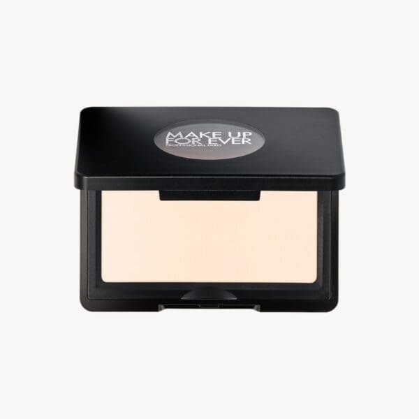 MUFE Artist Highlighter | The Glam Edition
